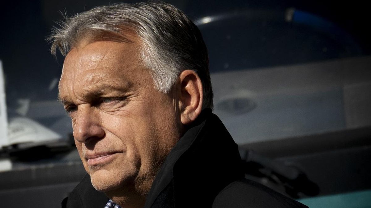 PM Orban Mobilizes Against Lies