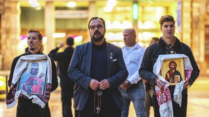 Imával űzték el Hadházyt és bandáját a ferences templomtól