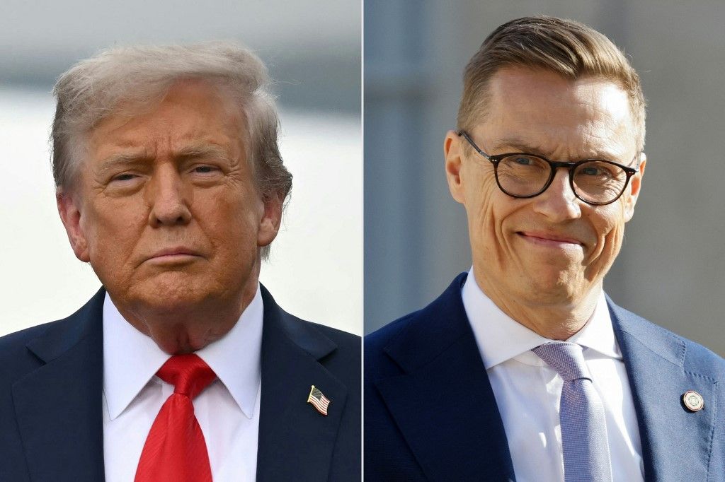 (COMBO) This combination of file photos created in Berlin on August 29, 2025 shows US President Donald Trump (L) posing during a meeting with the Russian President at Joint Base Elmendorf-Richardson in Anchorage, Alaska, on August 15, 2025, and Finland's President Alexander Stubb (R) arriving for a summit for "coalition of the willing" at the Elysee Palace, in Paris, on March 27, 2025. Finnish President Alexander Stubb and US President Donald Trump bonded over golf and a close relationship was born, propelling the small Nordic nation into an unexpected role in Ukraine peace efforts. The charismatic and athletic 57-year-old Finn is one of a handful of European leaders whose opinion Trump now regularly seeks out, notably on how to deal with Russia, with which Finland shares a long border. (Photo by ANDREW CABALLERO-REYNOLDS and Ludovic MARIN / AFP)