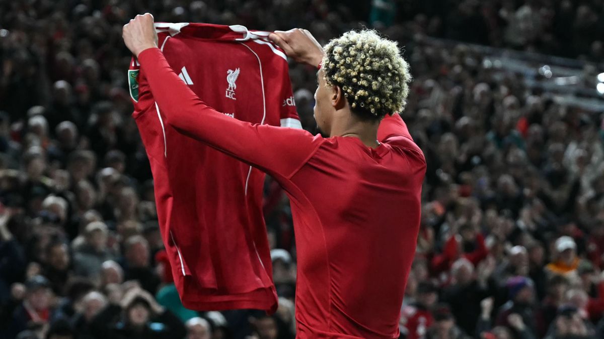 A Liverpool támadója nem maradt csendben a súlyos kritikák után