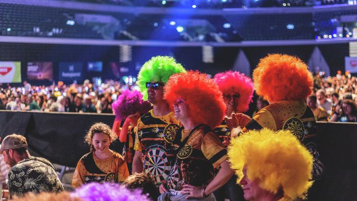 Elkezdődött a háromnapos darts-őrület az MVM Dome-ban