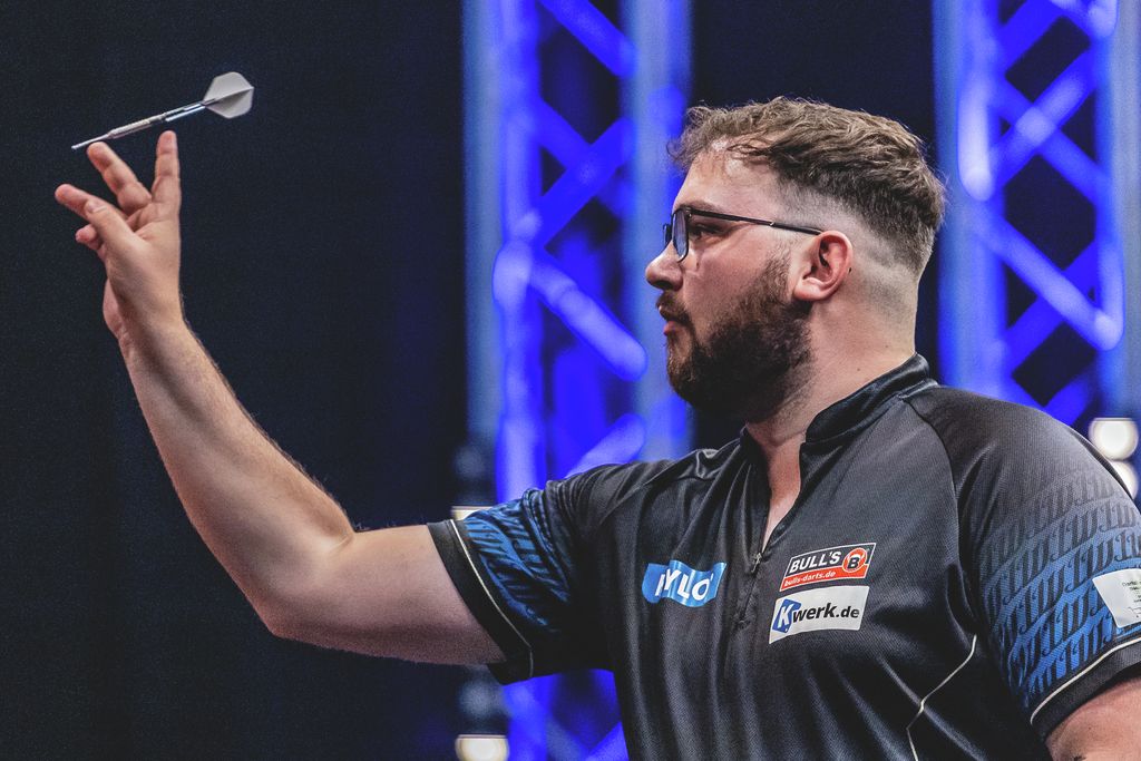 Elkezdődött a háromnapos darts-őrület az MVM Dome-ban