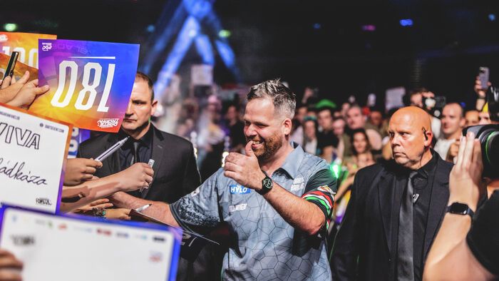 Elkezdődött a háromnapos darts-őrület az MVM Dome-ban