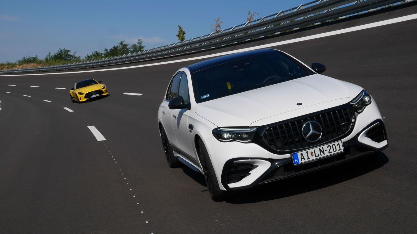 Elöl az E 53, mögötte a GT 63