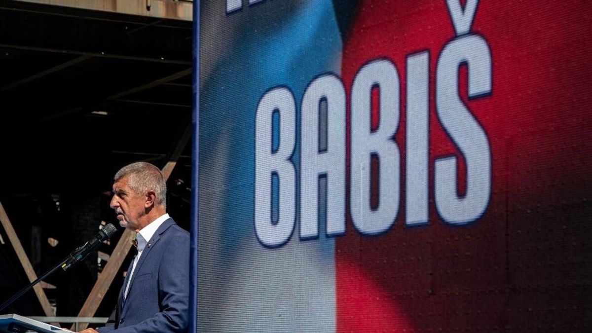 A csehek leginkább Andrej Babist szeretnék kormányfőnek