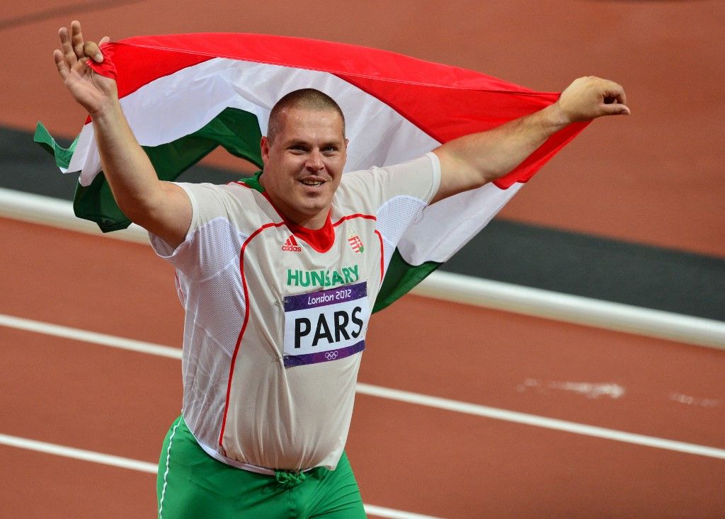 A magyar atlétika egyik legnagyobb alakja, a férfikalapácsvetés 2012-es olimpiai bajnoka, Pars Krisztián 2025 elején jelentette be a visszavonulását, Hungary's Krisztian Pars celebrates after winning the men's hammer throw final at the athletics event during the London 2012 Olympic Games on August 5, 2012 in London. AFP PHOTO / GABRIEL BOUYS (Photo by GABRIEL BOUYS / AFP)