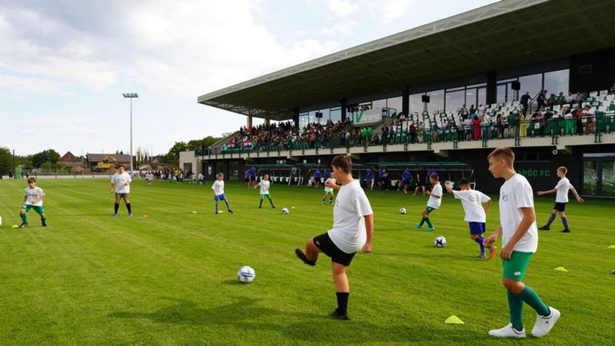 Irigykednek a szlovákok a magyar közösségnek épített stadionra