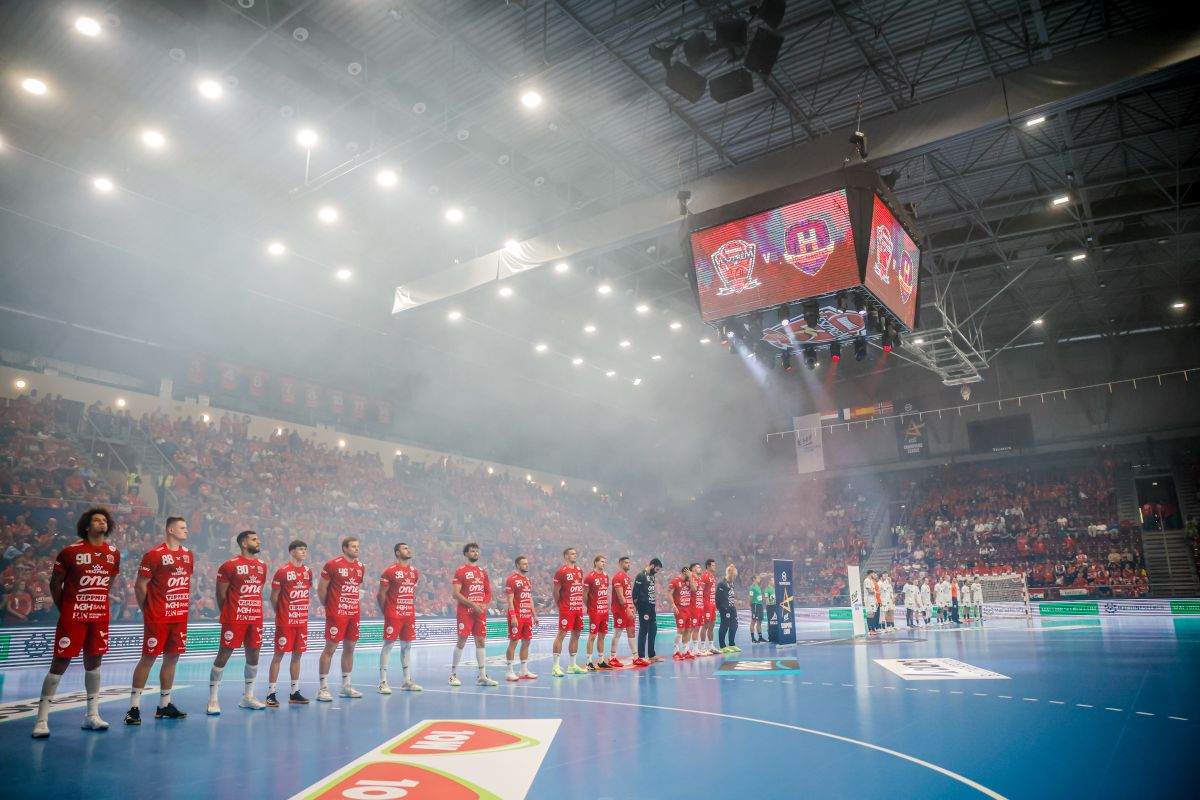 A Veszprém kézilabdázói igazi BL-hangulatban várhatták a Nantes elleni meccs kezdését