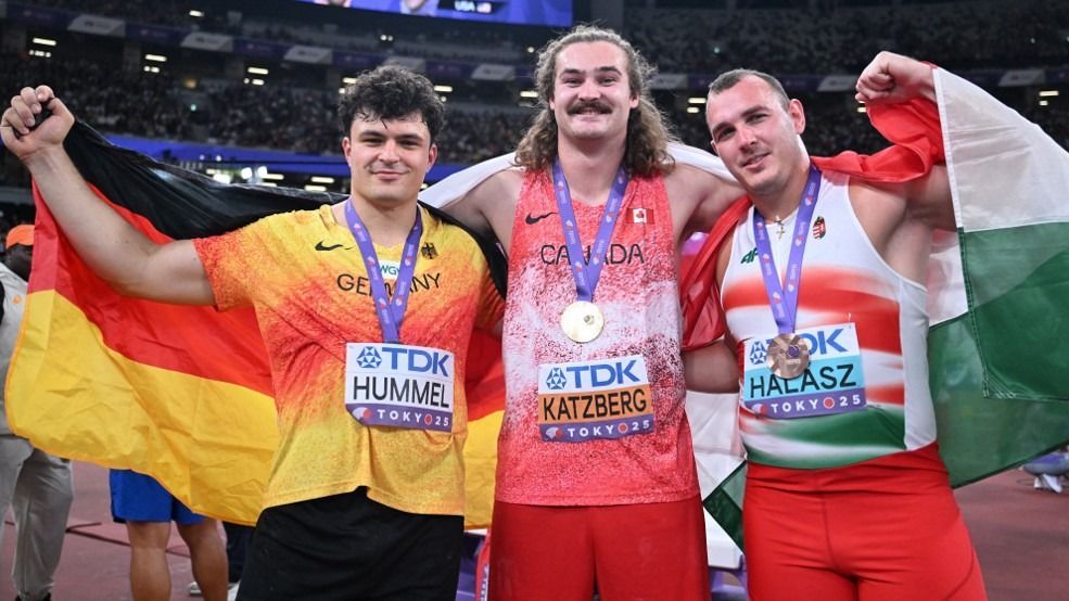 Merlin Hummel, Ethan Katzberg és Halász Bence (b–j) zártak az idei vb dobogóján