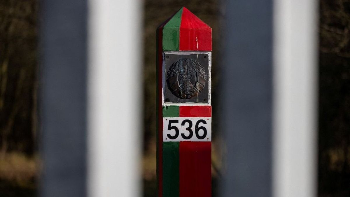 Kitört a pánik a határon: Lengyelország azonnali távozásra szólított fel