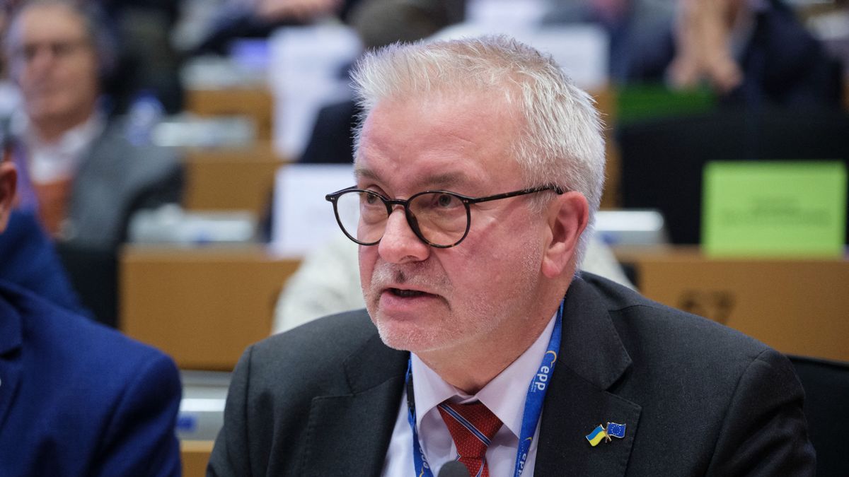 Michael Gahler szerint Ukrajna csatlakozását akadály nélkül kell folytatni