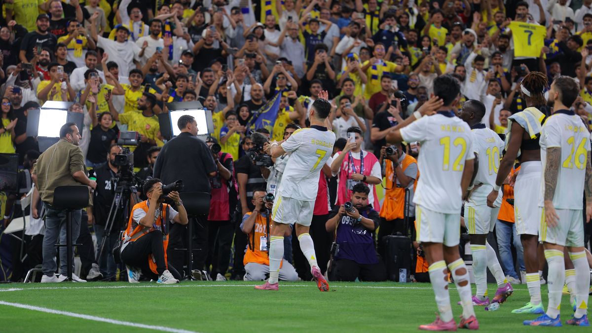 Ronaldo elől ellopták a show-t, így viselte a csúcsrangadó után + videó