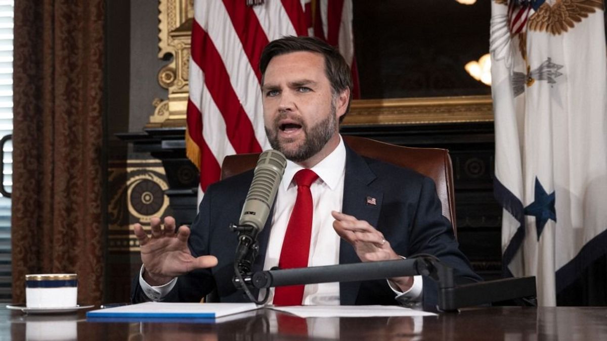 J. D. Vance: A legjobb férj és apa szerepével tisztelgünk a barátunk előtt + videó