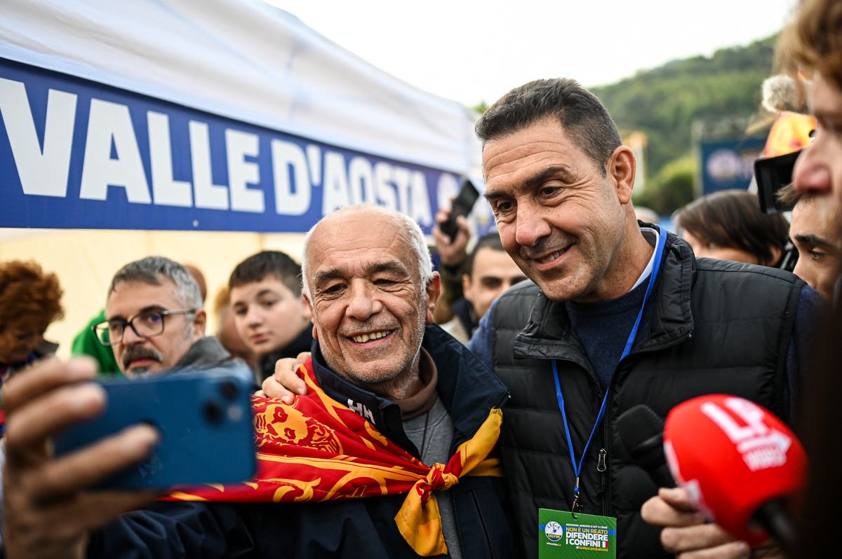 Roberto Vannacci az EP strasbourgi ülésén kijelentette, hogy Ukrajna fegyverekkel való támogatása és a gazdasági szankciók kudarcot vallottak.