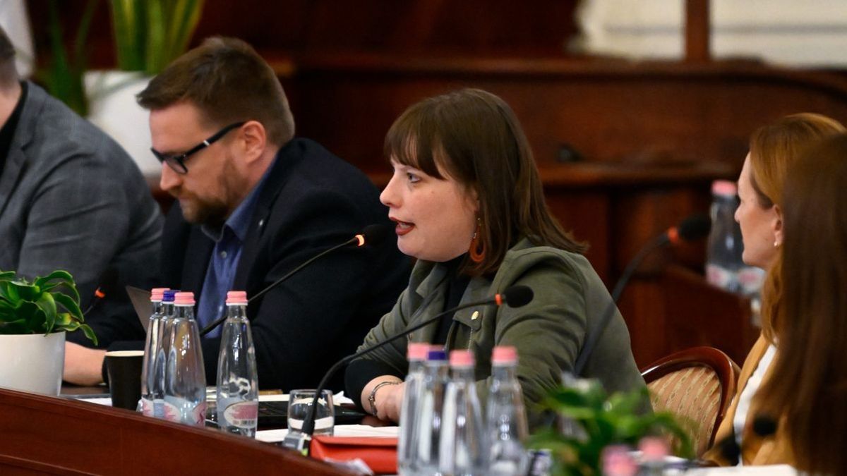 Nem kér bocsánatot a megalázott borsodi tanártól a Tisza fővárosi képviselője