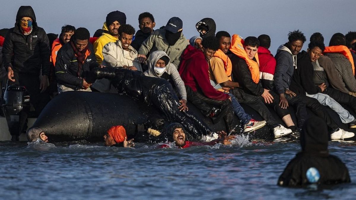 Raphael Audouard: A franciák többsége biztonságra vágyik, és támogatja a szigorúbb migrációs álláspontot