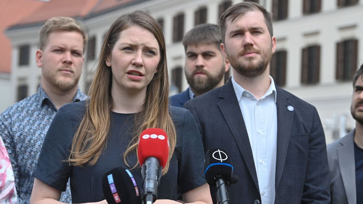 Megint jönnek, kekeckednek