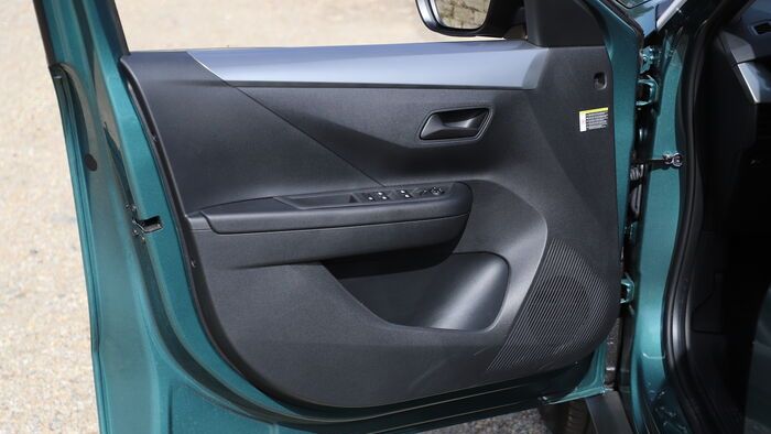 Opel Frontera Hybrid teszt