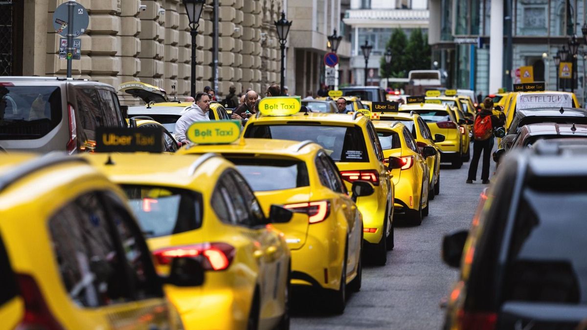taxi tüntetés