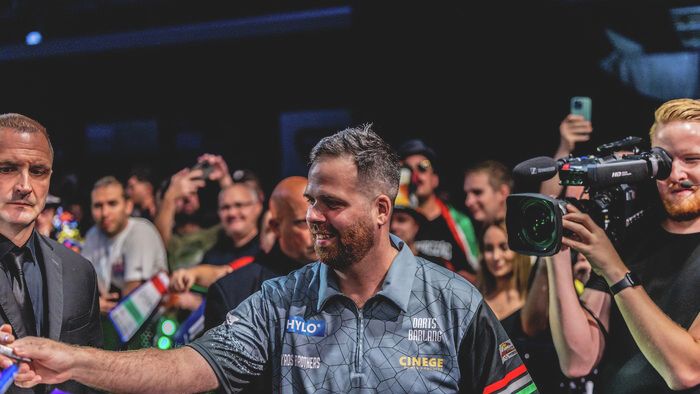 Elkezdődött a háromnapos darts-őrület az MVM Dome-ban