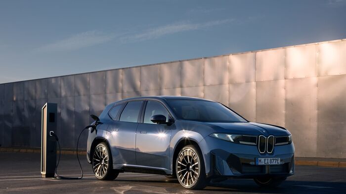 BMW iX3