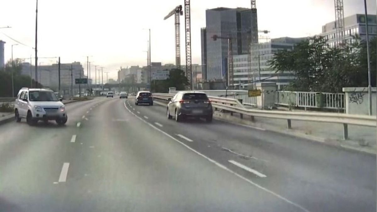 Eltévedt az Árpád hídon a Suzuki Ignis sofőrje + videó