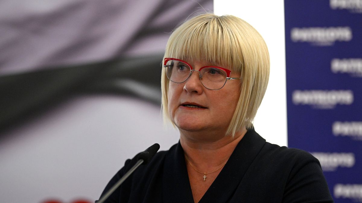 Gál Kinga: Tíz éve ezen a napon migránsok százai rontottak Magyarország déli határának