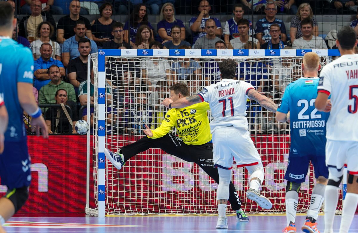 A Szeged Mikler Roland bravúros védéseinek köszönhetően maradt meccsben az első félidő elején