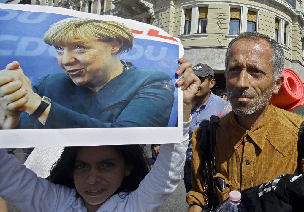 A nők a migránsok elsőszámú célpontjai (Fotó: PETER KOHALMI / AFP)