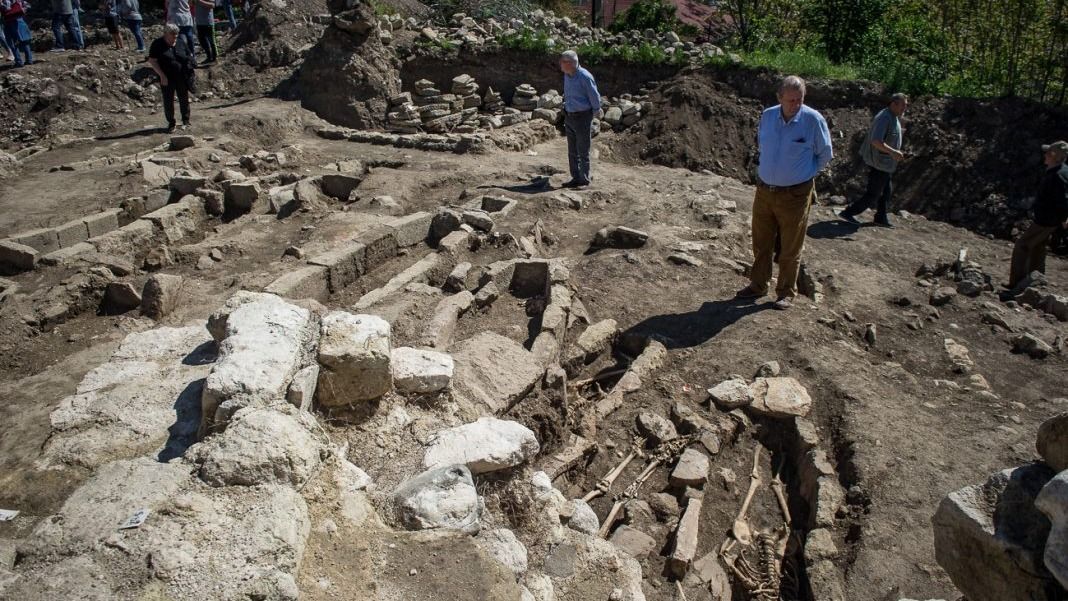 Aba Sámuel temetkezési helye, Abasár, ahol komoly ásatások folynak