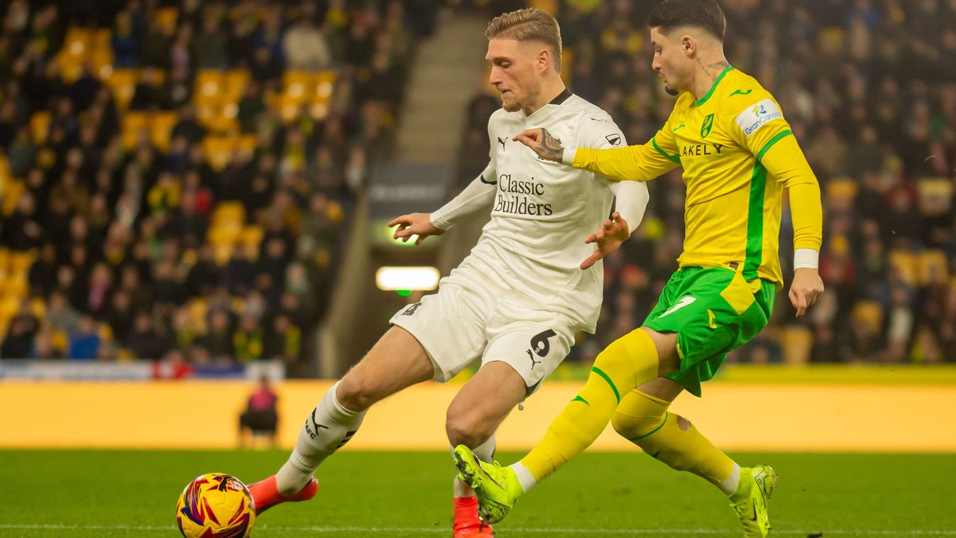 Szűcs Kornél (balra) idáig hétszer kezdett  a Plymouth-nál a mostani idényben