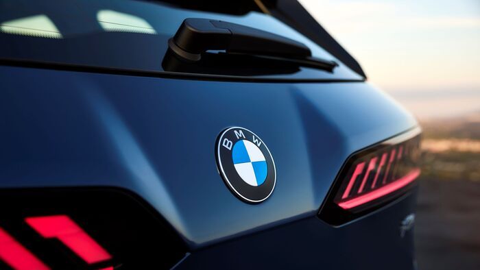 BMW iX3