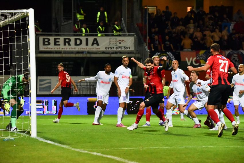 A Csíkszereda és az FCSB 1-1-es döntetlenre zárt a román bajnokságban