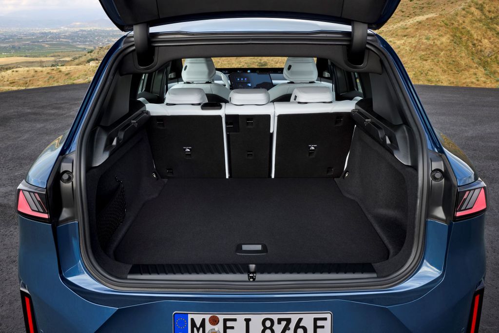 BMW iX3