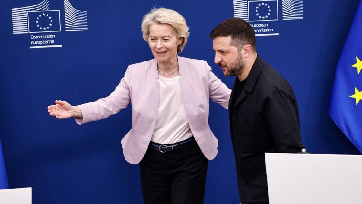Zelenszkij: a leghatékonyabb szankciók az orosz olajfinomítókban okozott tüzek