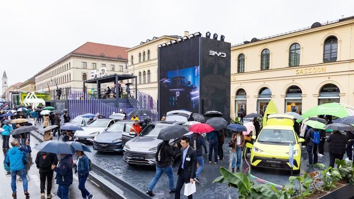 Müncheni Autószalon