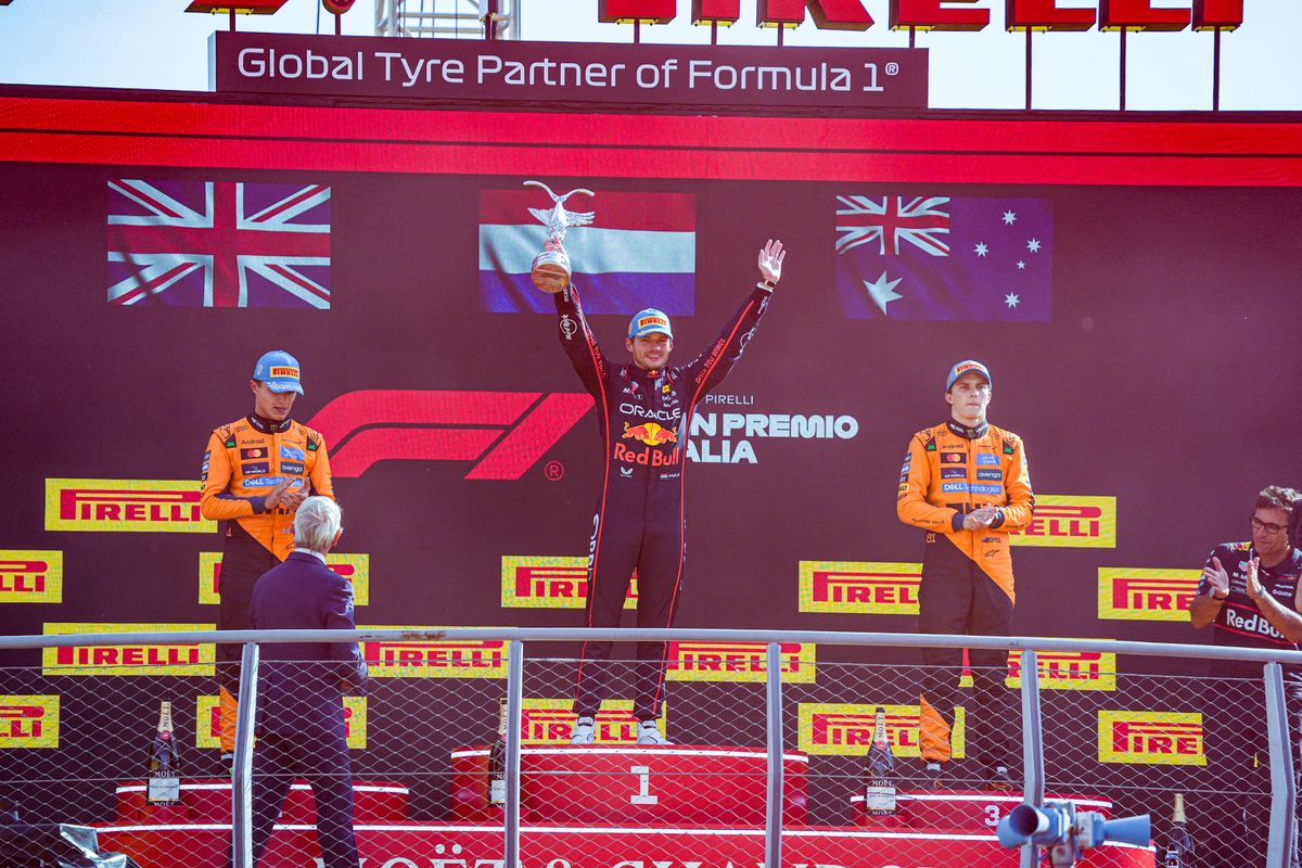 Max Verstappen ünnepelt, de a McLaren pilótái nem tudtak őszintén mosolyogni a monzai dobogón