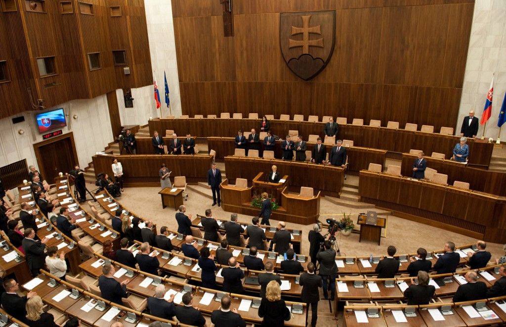 Fontos nemzeti hatásköröket erősített meg a szlovák parlament legújabb alkotmánymódisítása