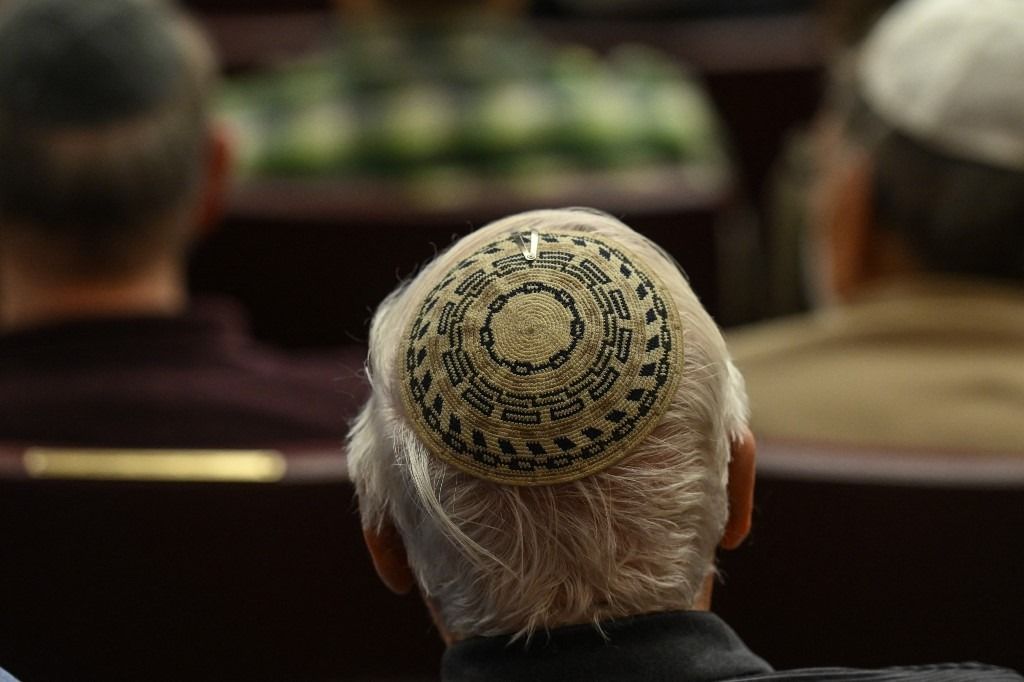 A Beth Israel zsinagóga rabbija,azt mondta, hogy az incidensek „a zsidó közösséget érintő eszkalációt” jelentik