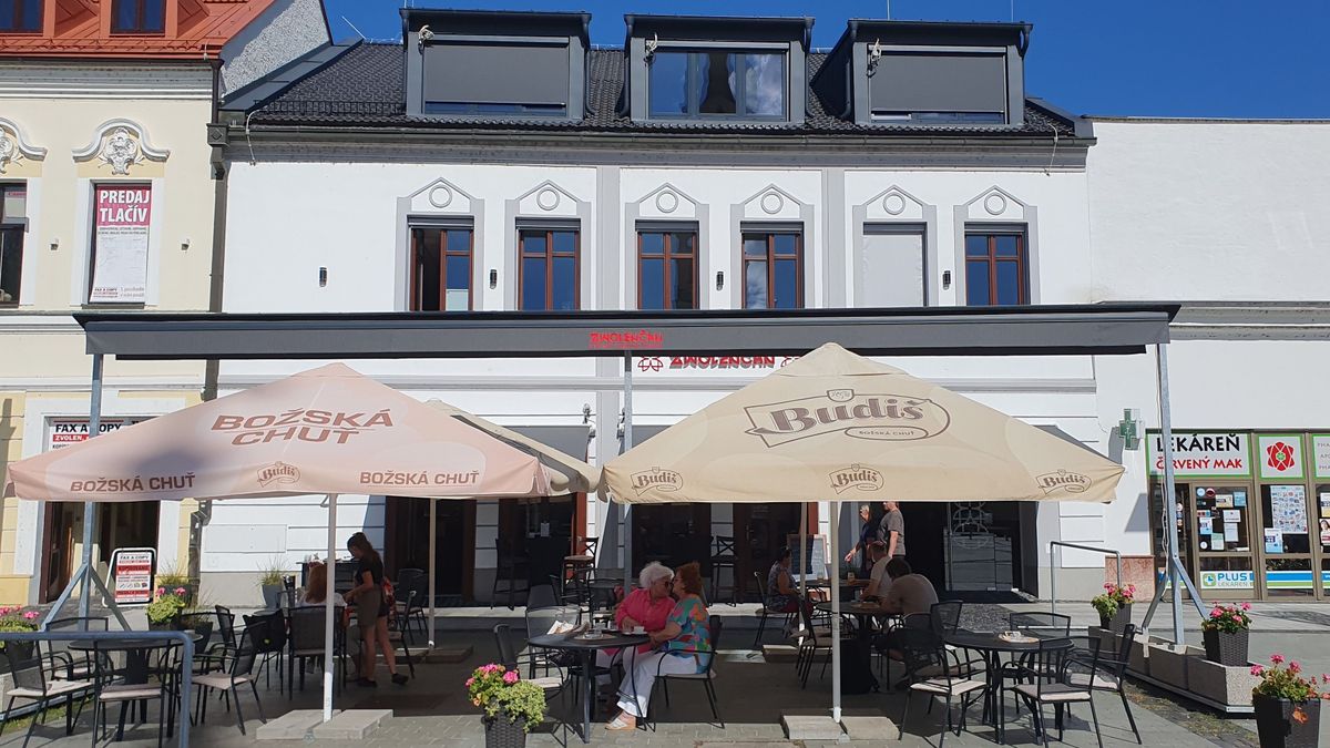 Zólyomi sörtúra a Harley’s Pubtól az R-Pubon át a Zwolencanig