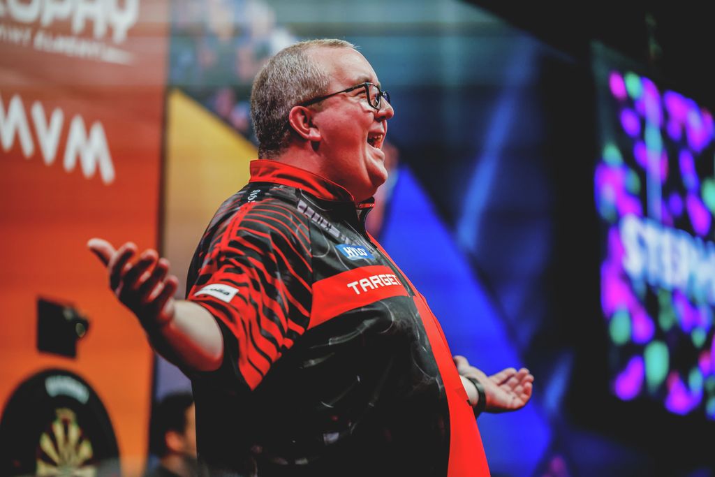 stephen bunting darts