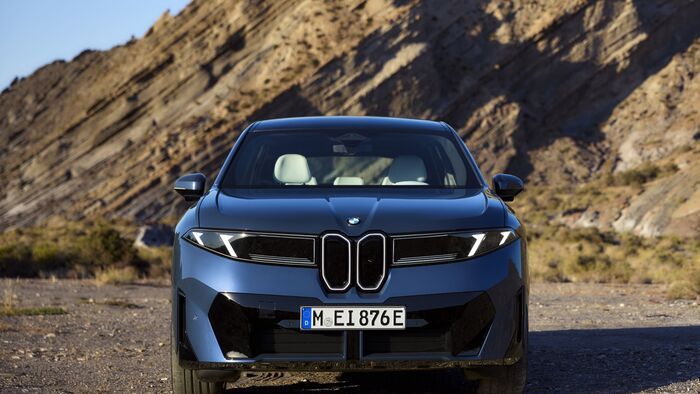 BMW iX3