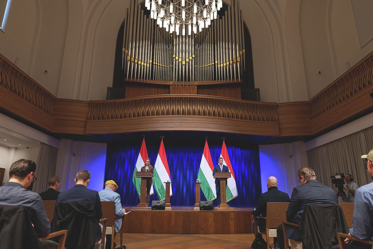 kormányinfo