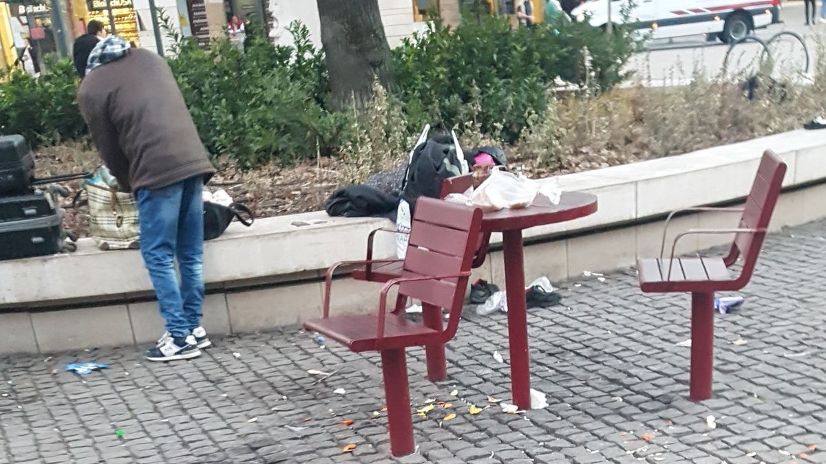 Térgondnokokat kell vezényelni a Blahára