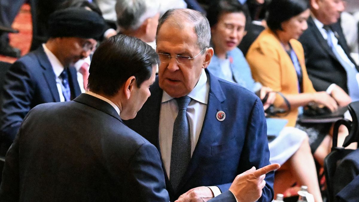 Kiderült miről beszélt Marco Rubio és Szergej Lavrov