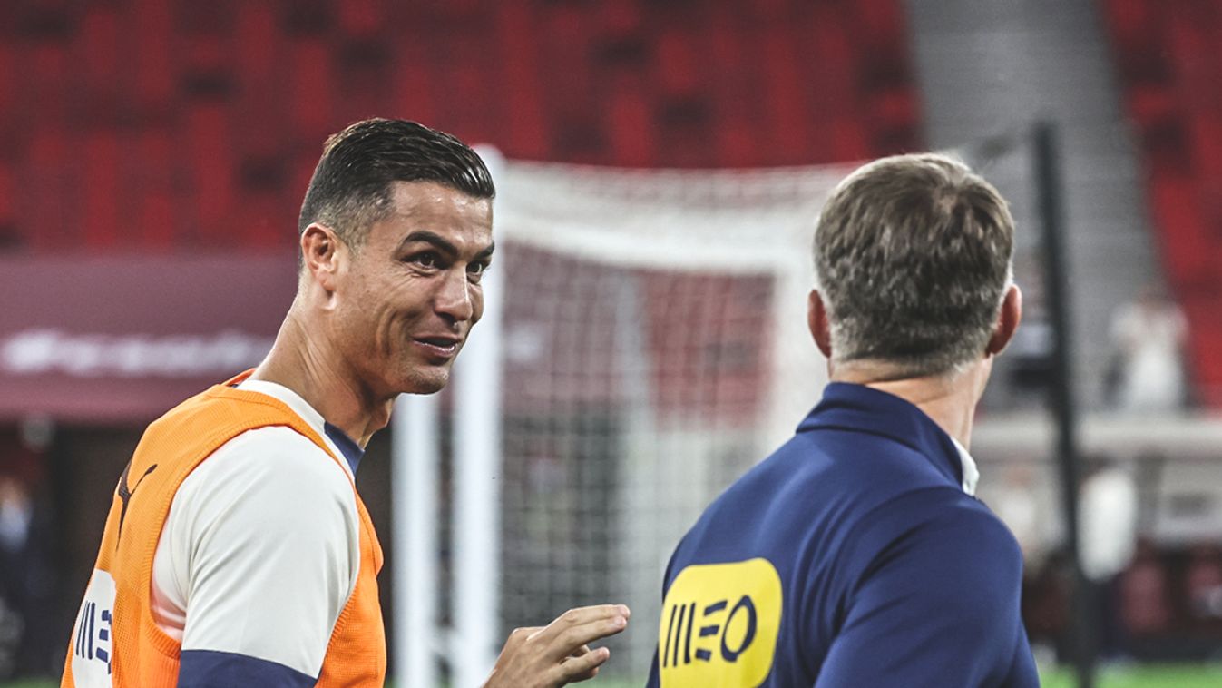 Cristiano Ronaldo Budapesten is csak az edzésre és a mérkőzésre koncentrált, a szurkolók csak keveset kaptak belőle.