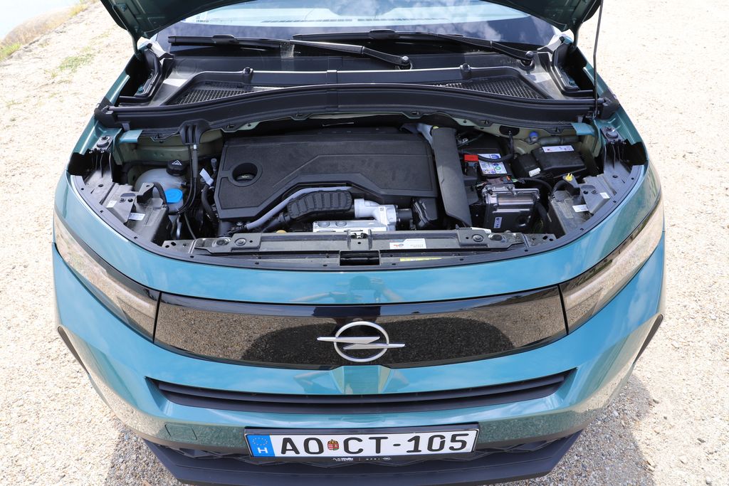 Opel Frontera Hybrid teszt