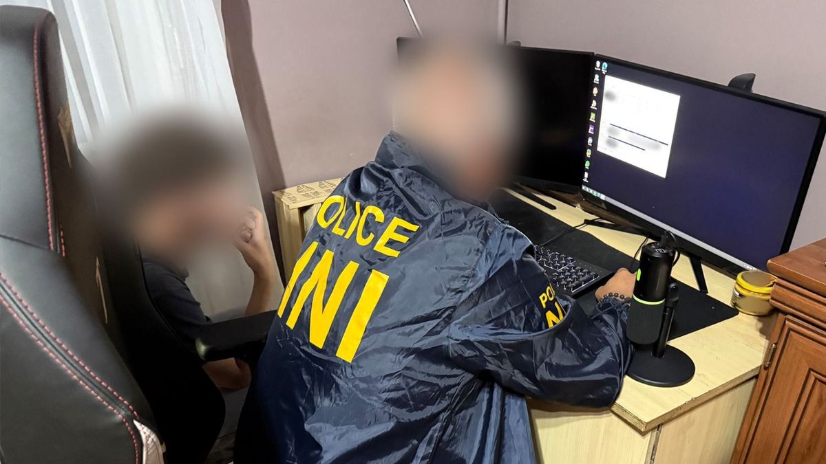 Nem tudta hülyére venni a rendőröket a 15 éves hekker + videó