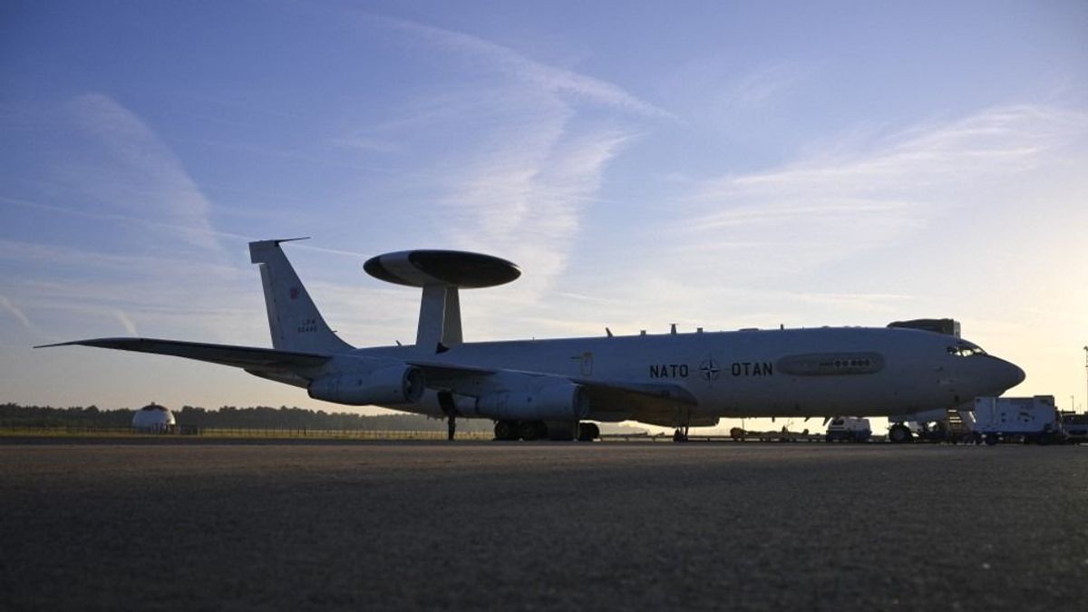 Törökország AWACS radart küldött ebbe az országba + videó