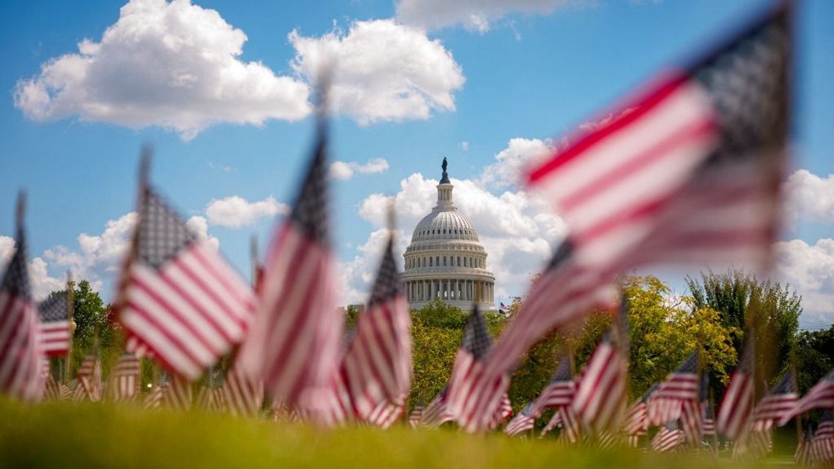 Amerikai haditengerészeti romboló mellett szálltak el venezuelai vadászgépek